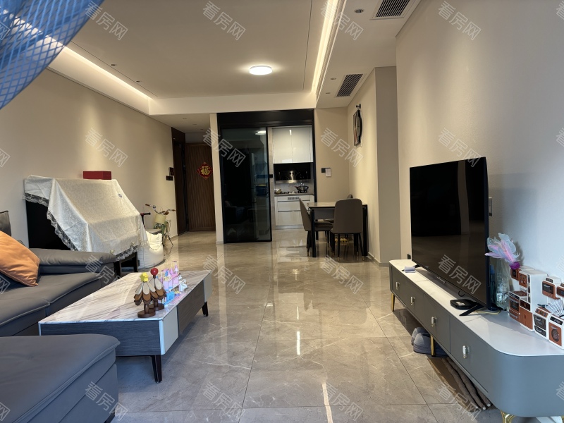 保利天悦BC区 3室2厅 125.15㎡ 精装_保利天悦BC区二手房图片图片4