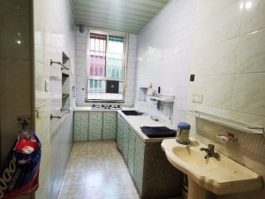 东风路九号院 2室1厅 74.05㎡ 简装_郴州北湖区龙泉二手房图片