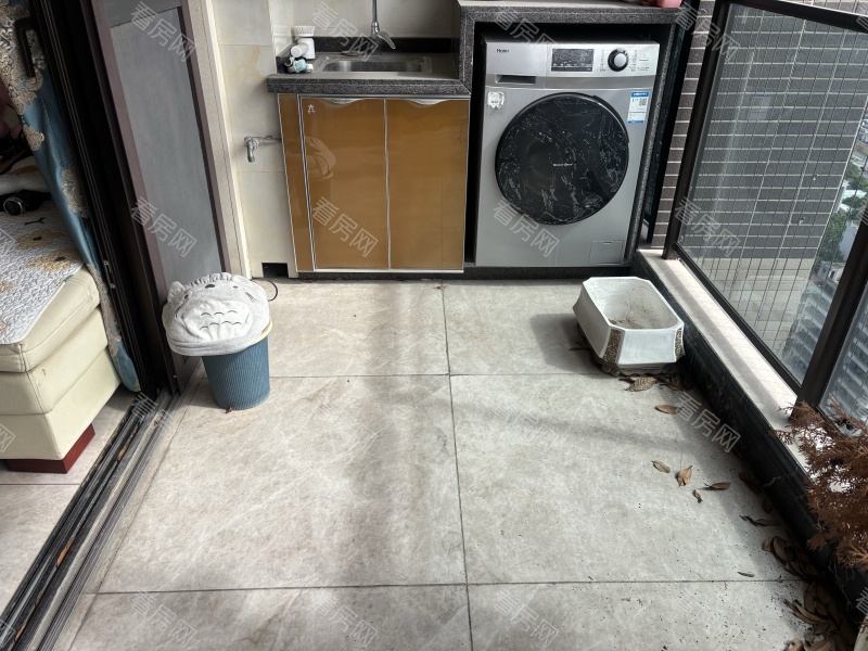 时代名著 3室2厅 112.55㎡ 满五唯一_时代名著二手房图片图片9