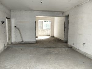 爱莲花园 4室2厅 134㎡ 毛坯_郴州北湖区爱莲湖二手房图片