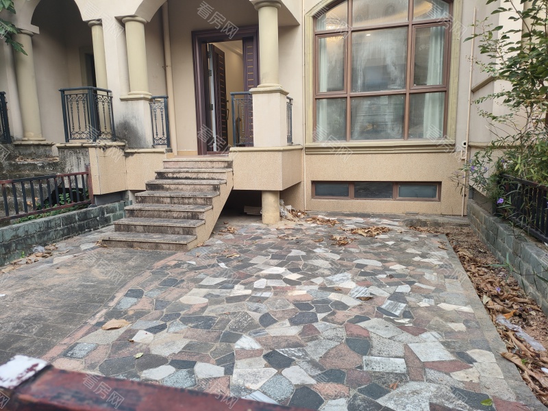 雍泉度假山庄 4室2厅 270㎡ 满五年_雍泉度假山庄二手房图片图片13