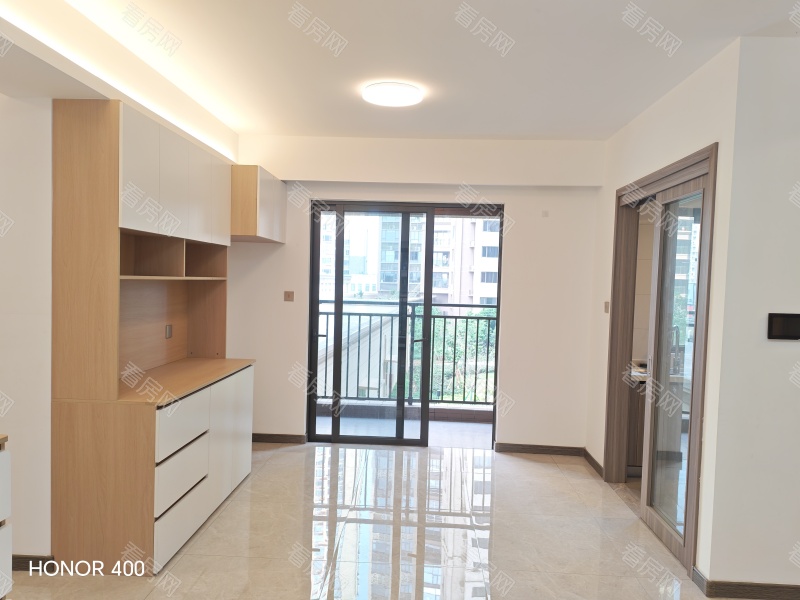 雅居乐万象郡峯汇 4室2厅 131㎡ 精装_雅居乐万象郡峯汇二手房图片图片2