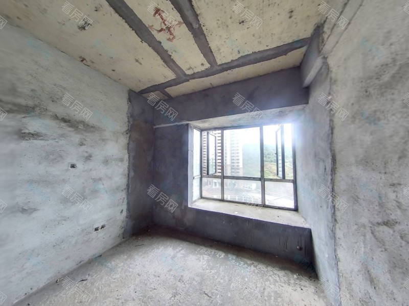 凤凰新城 4室2厅 138.32㎡ 毛坯_凤凰新城二手房图片图片6