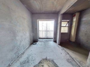 恒隆国际 4室2厅 140㎡ 毛坯_恒隆国际二手房餐厅图片3