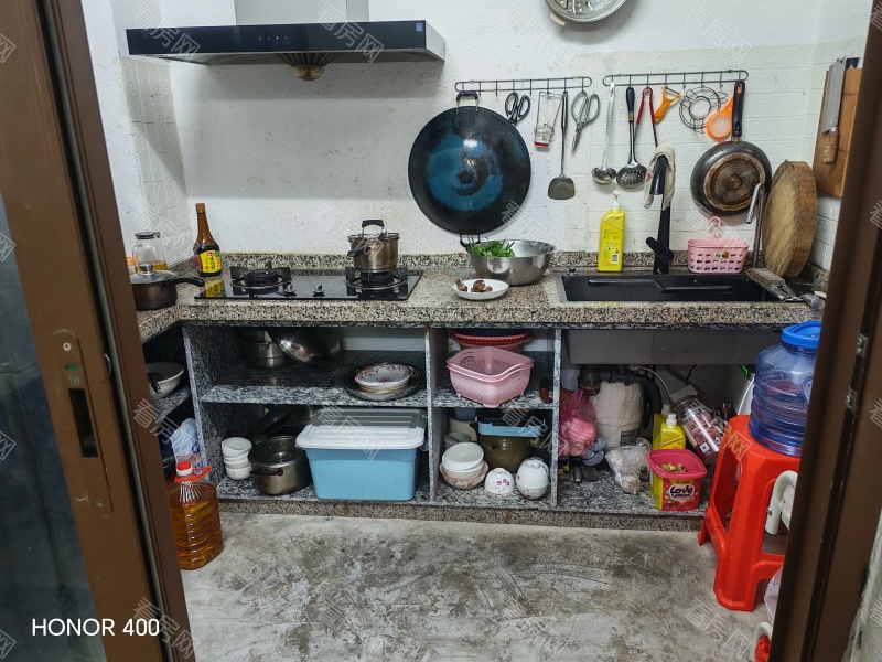 金凯乐花园 3室2厅 110㎡ 满五年_金凯乐花园二手房图片图片7