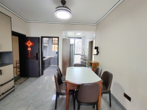 恒隆国际 3室2厅 92㎡ 精装_恒隆国际二手房餐厅图片3