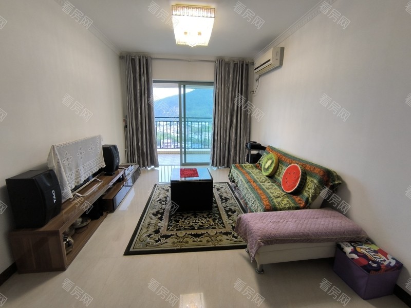 雅居乐御龙山鸣泉谷一期 精装靓房_雅居乐御龙山鸣泉谷一期二手房客厅图片1