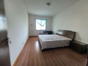 泥湾里路49号 3室2厅 168.02㎡ 精装_泥湾里路49号二手房卧室图片5