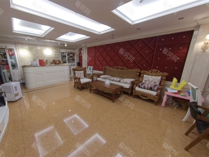 卓越维港南区 深圳湾256平8房3厅南向房_卓越维港南区二手房图片图片2