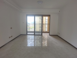 雅居乐万象郡峯汇 4室2厅 141㎡ 精装 雅居乐万象郡峯汇 4室2厅 141㎡ 精装中山三乡镇三乡镇二手房图片