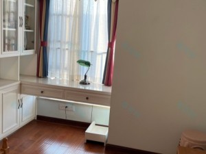 中源国际城 3室2厅 97㎡ 精装_中源国际城二手房卧室图片3