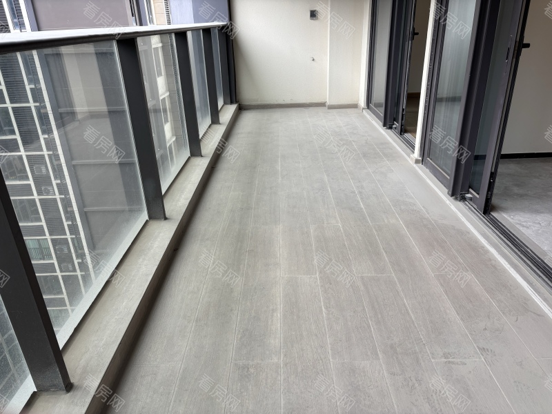 保利和悦滨江 4室2厅 147.99㎡ 精装_保利和悦滨江二手房图片图片8