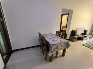 雅居乐御龙山鸣泉谷一期 精装靓房_雅居乐御龙山鸣泉谷一期二手房餐厅图片3