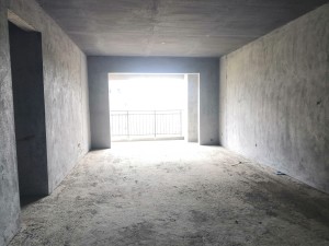 振兴玫瑰园花溪谷 3室2厅 129.4㎡ 毛坯郴州苏仙区南塔二手房图片