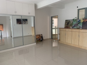 熙龙湾二期 173平东南朝向4房2厅复式 熙龙湾二期 173平东南朝向4房2厅复式深圳宝安区宝安中心二手房图片