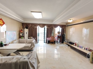 雅居乐佰利山 3室2厅 135.28㎡ 满五年中山三乡镇三乡镇二手房图片