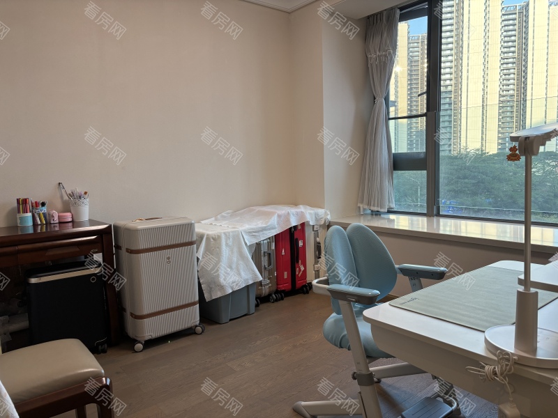 保利天悦BC区 3室2厅 125.15㎡ 精装_保利天悦BC区二手房图片图片7