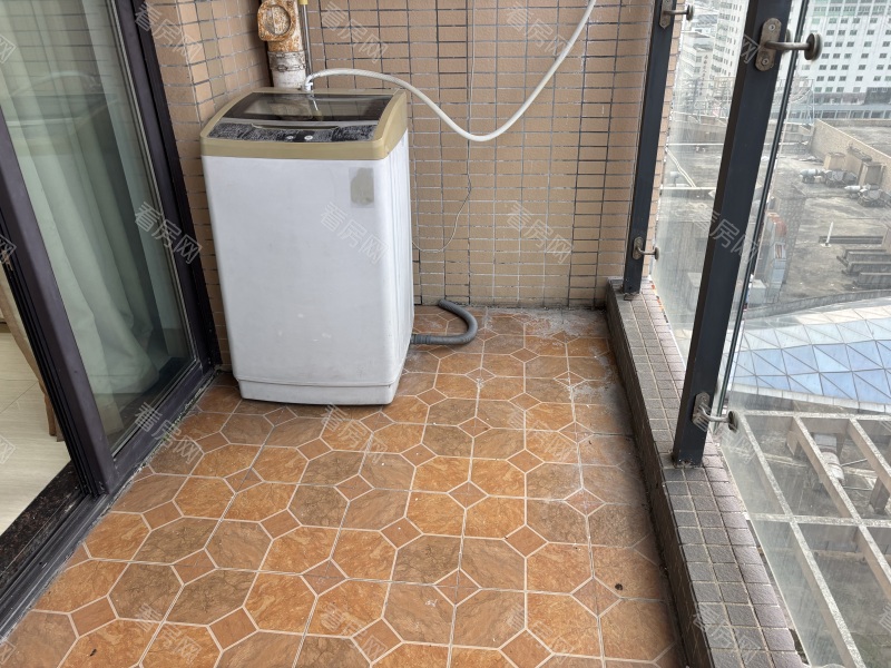 悦万城 1室1厅 42㎡ 整租_悦万城租房图片图片6