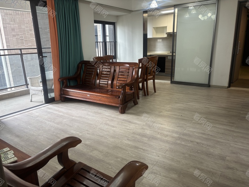 时代名著 3室2厅 96.33㎡ 满五年_时代名著二手房图片图片3