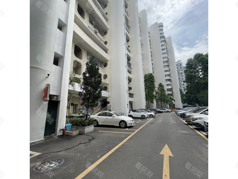 福田区  长城二花园5栋B单元608法拍房图片8