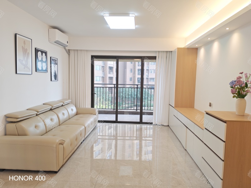 雅居乐万象郡峯汇 4室2厅 131㎡ 精装_雅居乐万象郡峯汇二手房图片图片1