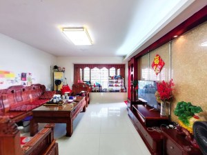 富通城一期 碧海蕞新笋盘精装4房130平 富通城一期 碧海蕞新笋盘精装4房130平深圳宝安区碧海二手房图片