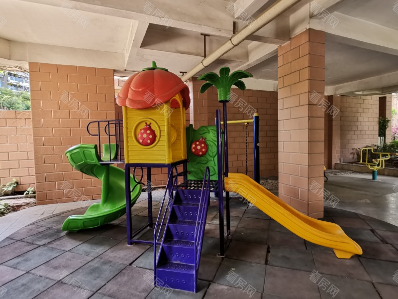 深圳英伦名苑一期小区信息图片6