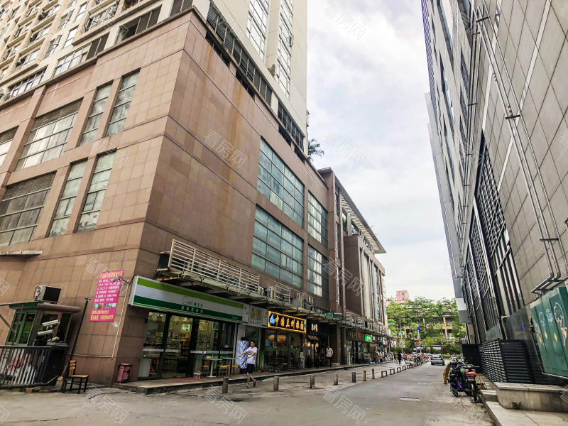 深圳白金假日公寓小区信息图片7