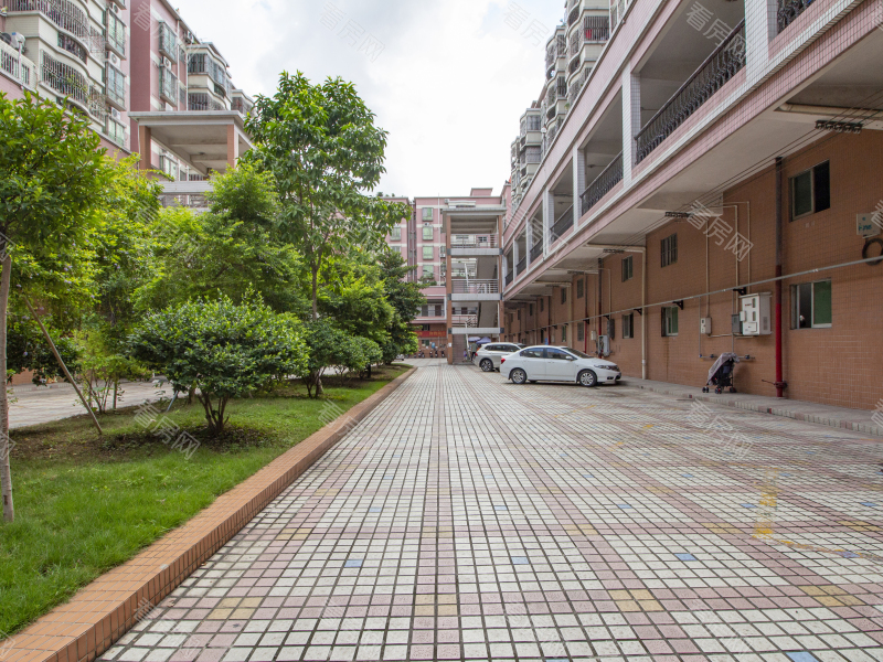 佛山伟奇豪庭小区信息图片6