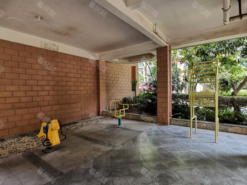 深圳英伦名苑一期小区信息图片5