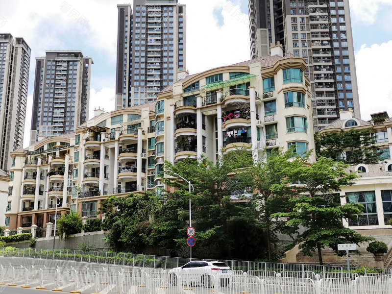 深圳英伦名苑一期小区信息图片1