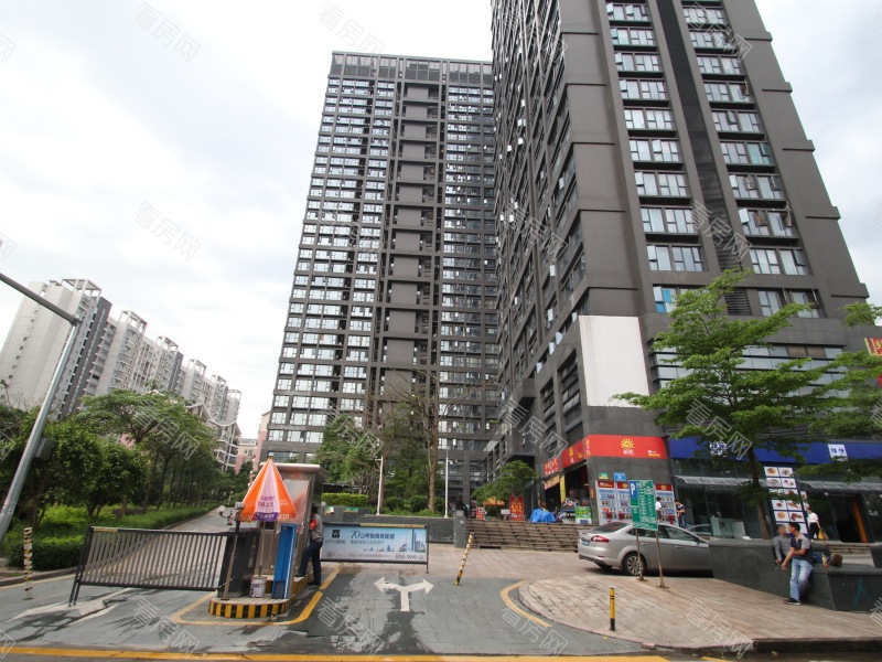深圳珑瑜小区信息图片