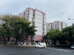 福田区 艺丰花园D区1栋4单元108_深圳福田区梅林法拍房图片