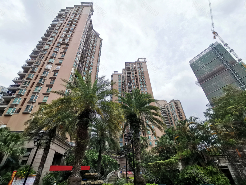 深圳鸿瑞花园小区信息图片1