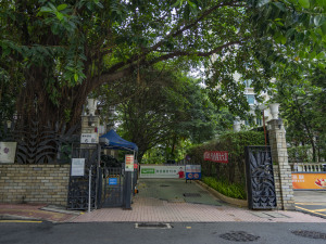 深圳假日湾小区信息图片