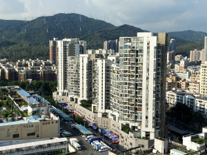 福田区  尚书苑尚德府1403_深圳福田区梅林法拍房图片