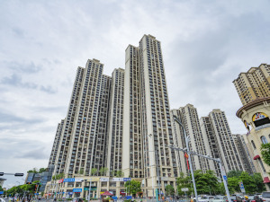 深圳卓越誉珑小区信息图片