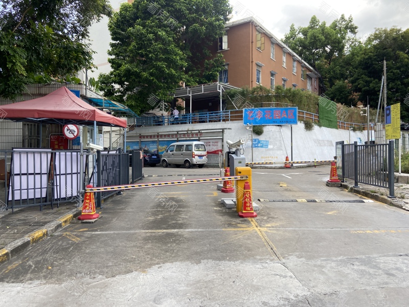 福田区  艺丰花园A区7栋101法拍房图片12