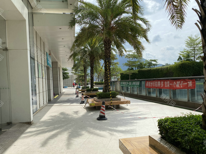 深圳新世界四季御园小区信息图片5