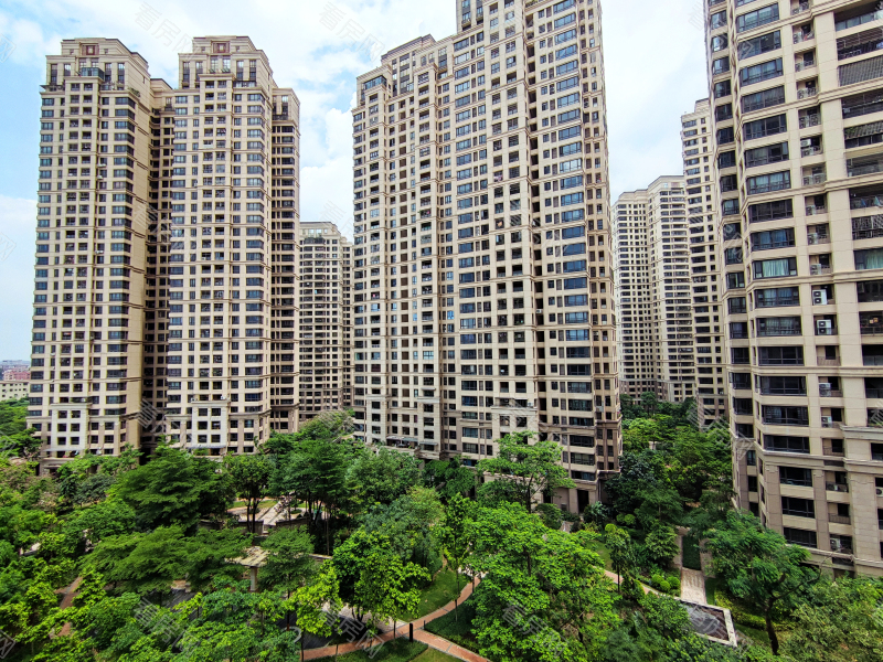 佛山保利中央公馆小区信息图片2