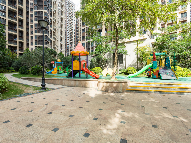 深圳信义嘉御山五六期小区信息图片48