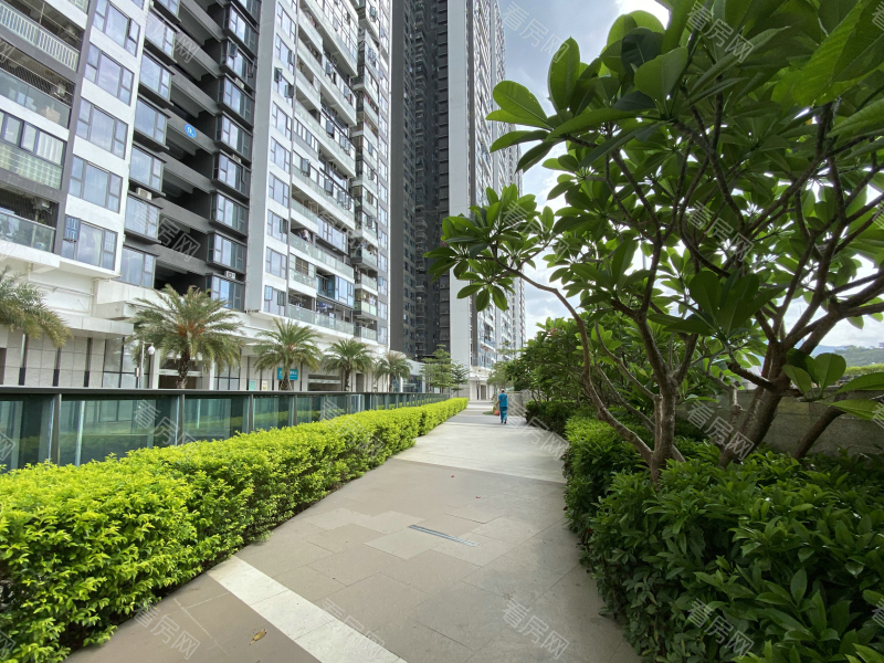 深圳新世界四季御园小区信息图片4