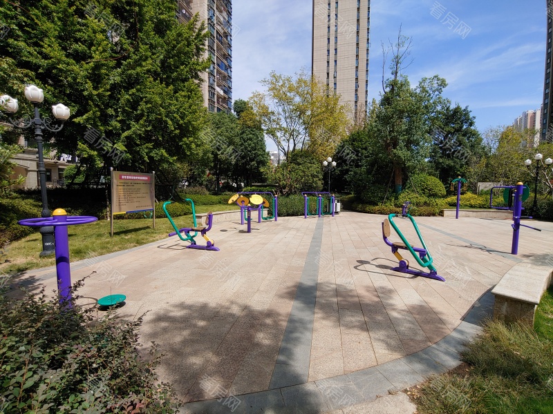 赣州恒大翡翠华庭小区信息图片11