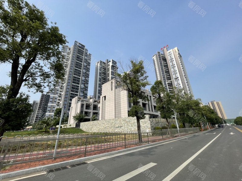 中山华盈爱琴湾小区信息图片1