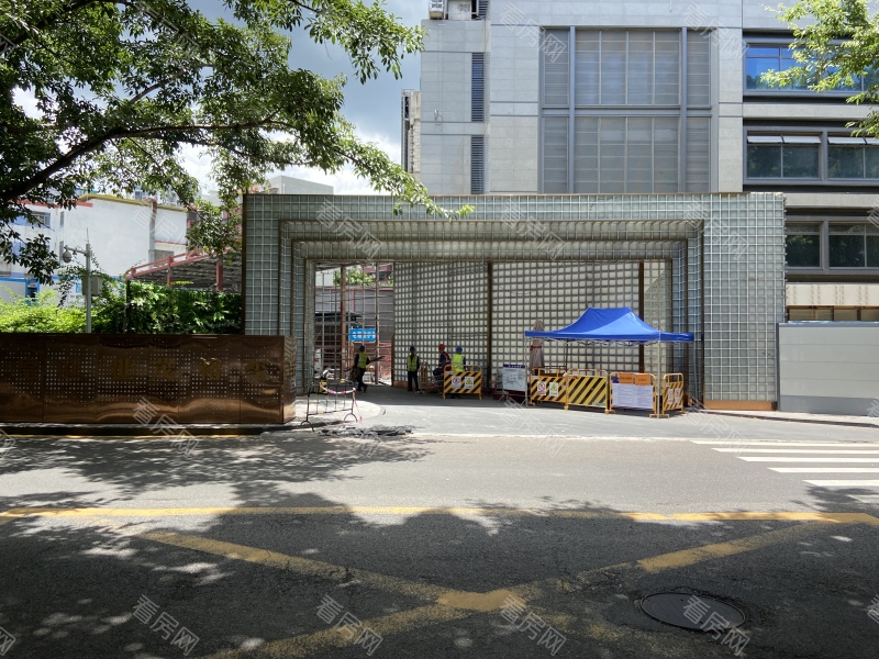 深圳皇庭世茂裕玺小区信息图片3