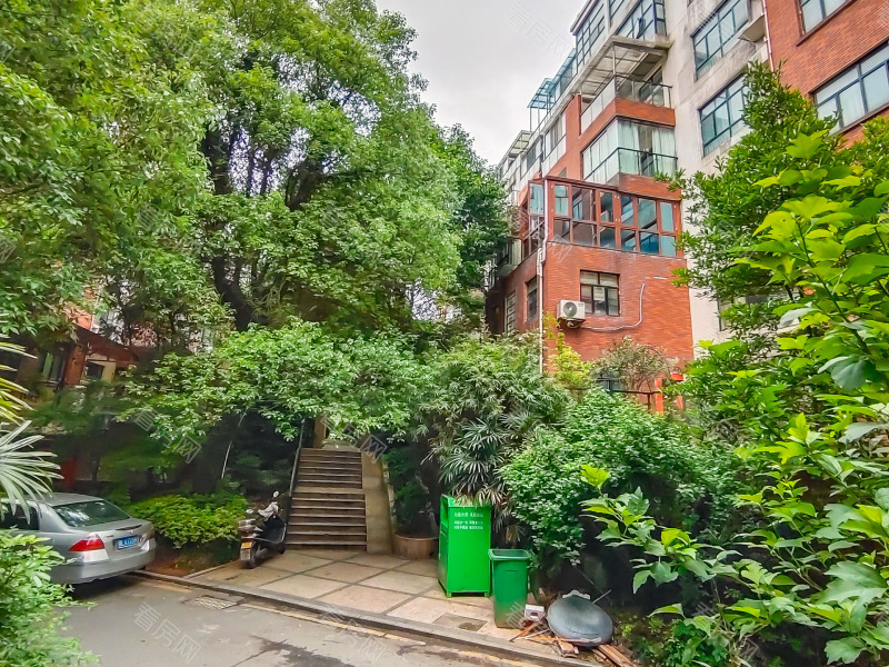 郴州华宁春城小区信息图片5