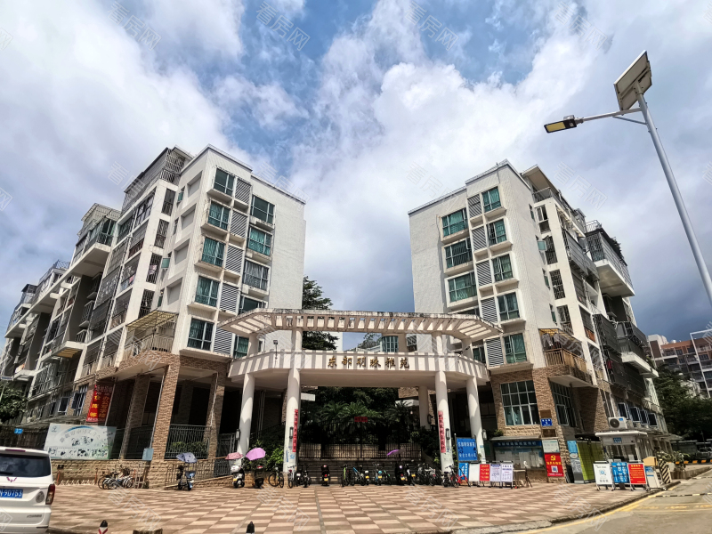 深圳东部明珠雅苑小区信息图片1