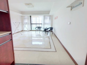 中航花园 4室2厅 170㎡ 简装珠海金湾区航空新城二手房图片