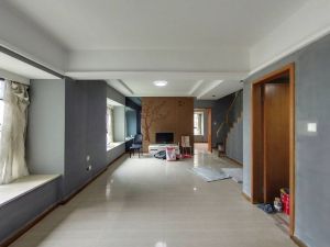 雅居乐璟峰 4室2厅 144.6㎡ 满五唯一 雅居乐璟峰 4室2厅 144.6㎡ 满五唯一中山三乡镇三乡镇二手房图片