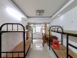 洪湖二街2号大院 罗湖70平2房2厅精装南朝向深圳罗湖区洪湖二手房图片